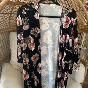 Womens XL velour floral kimono